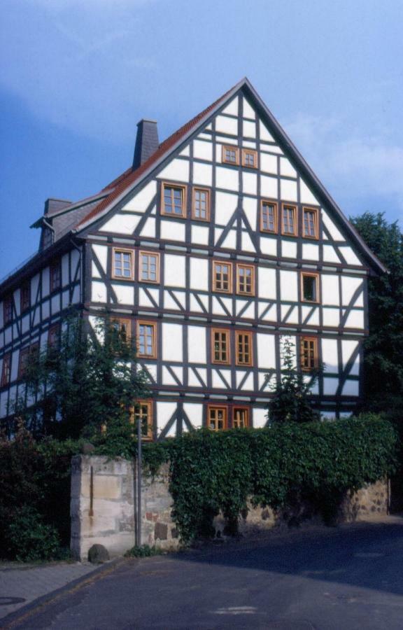 Alte Pfarre Gudensberg Lägenhet Exteriör bild